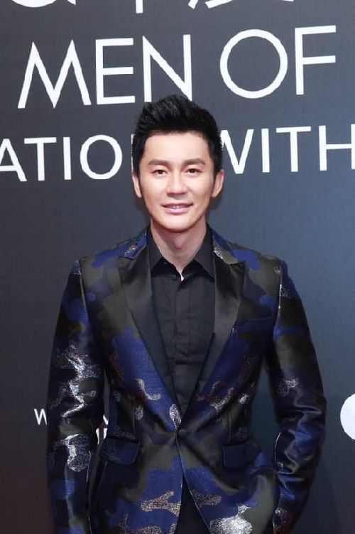李晨