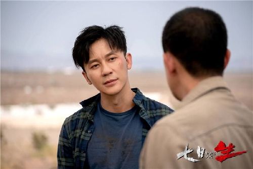 李晨