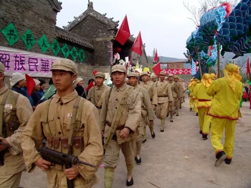 果儿满山红