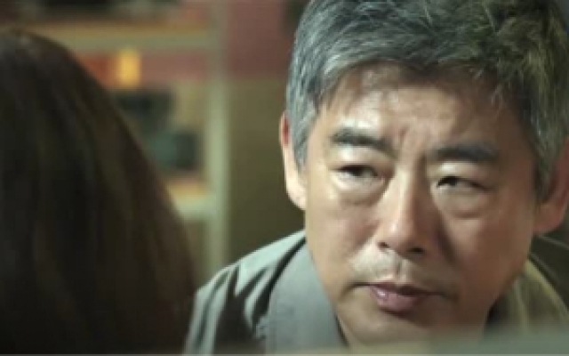 李光洙出演电影《侦探2》，一筐猪油腻的造型和声音令人捧腹大笑