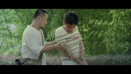 小胆大英雄