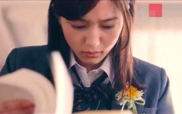 日本电影《一周的朋友》精彩片段 一个再平凡不过的高中少女