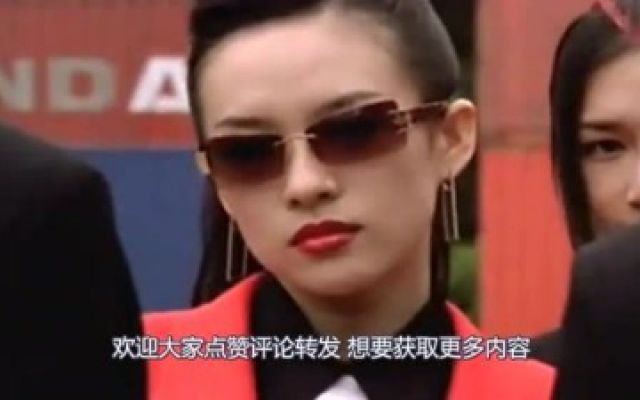 李少红导演的《红西服》，值得推荐！