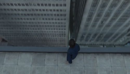 电梯里的恶魔
