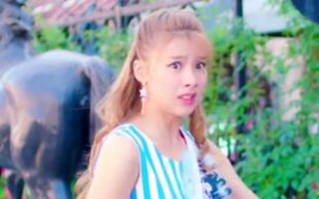 《阔少家的小魔头》高清