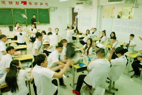 我的同桌是极品
