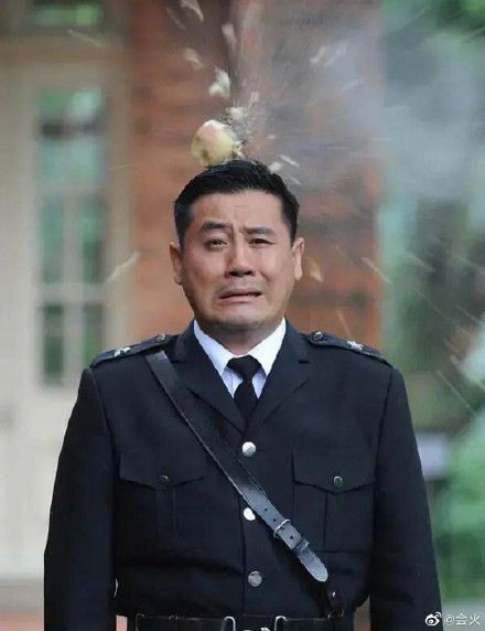 TVB演员麦长青在广州社区低调当抗疫志愿者