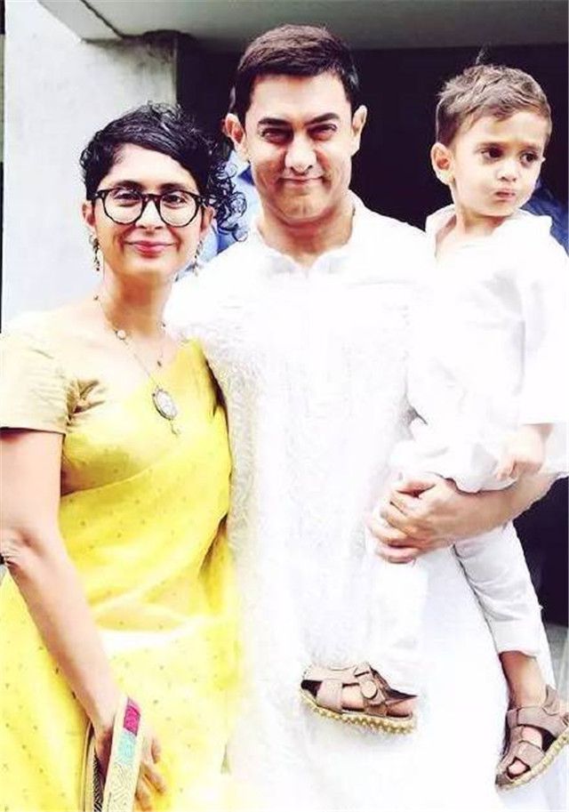 印度巨星阿米尔汗和妻子发联合声明宣布离婚，曾主演《摔跤吧！爸爸》