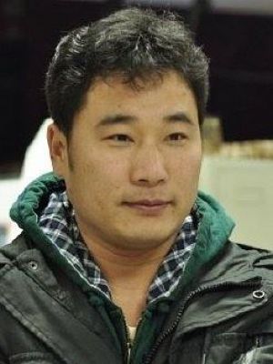 齐一现
