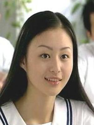 其它影乐酷id:1648684sr简介:官嘉丽,女,演员,曾参与演出《星梦缘》