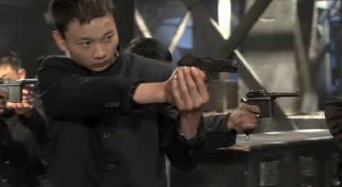 面具背后