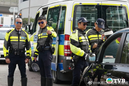 伙记办大事 