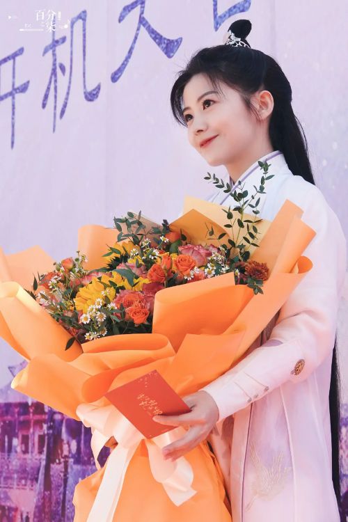 我的女主别太萌