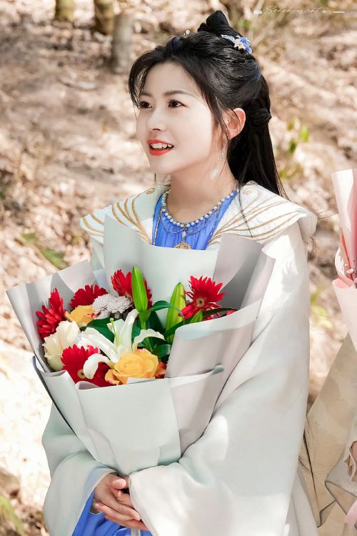 我的女主别太萌