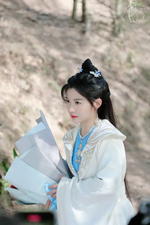 我的女主别太萌