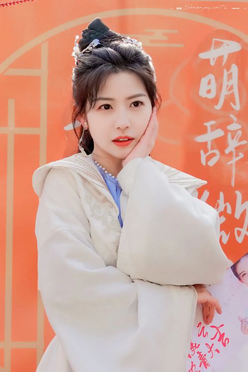 我的女主别太萌