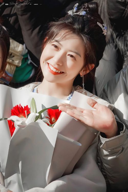 我的女主别太萌
